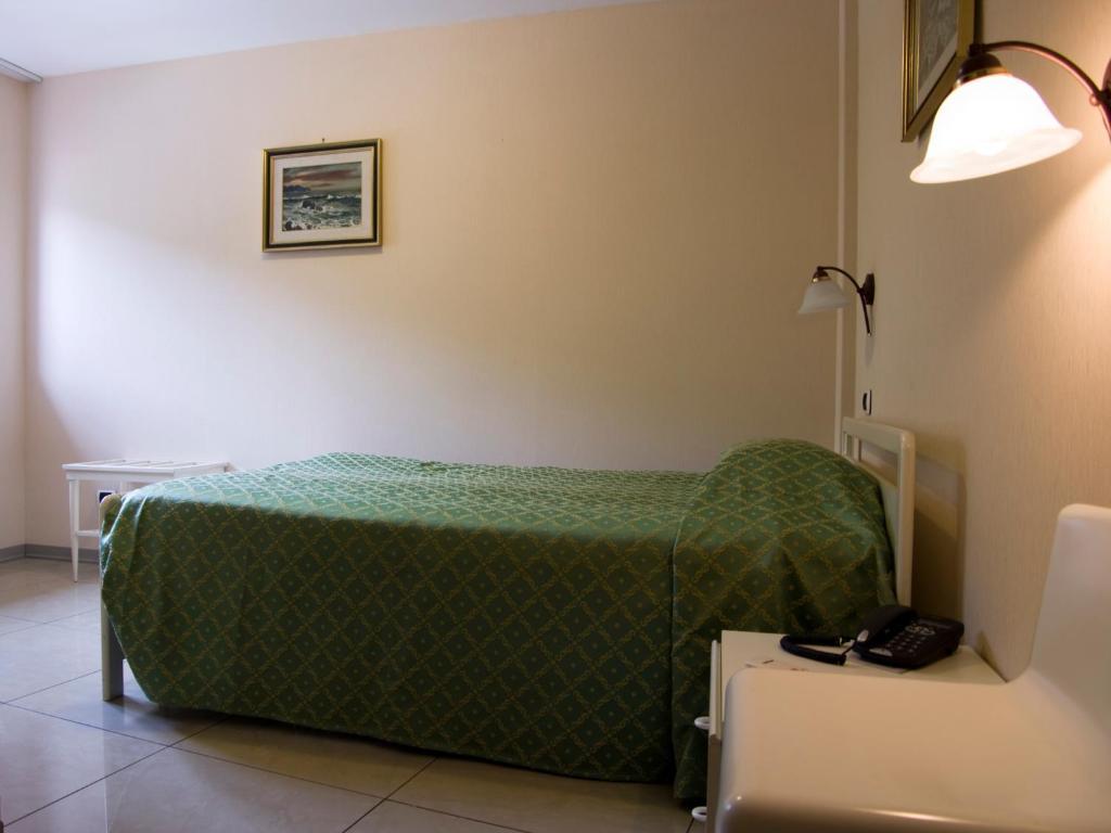 לריצ'י Hotel Cristallo חדר תמונה