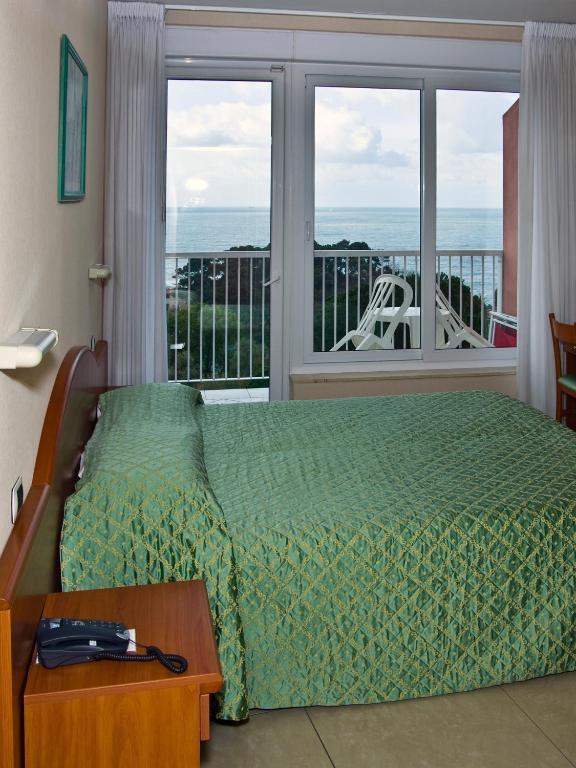 לריצ'י Hotel Cristallo חדר תמונה