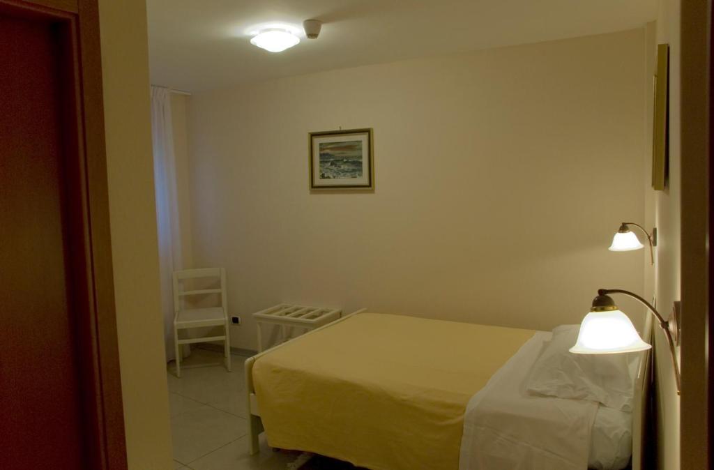 לריצ'י Hotel Cristallo חדר תמונה