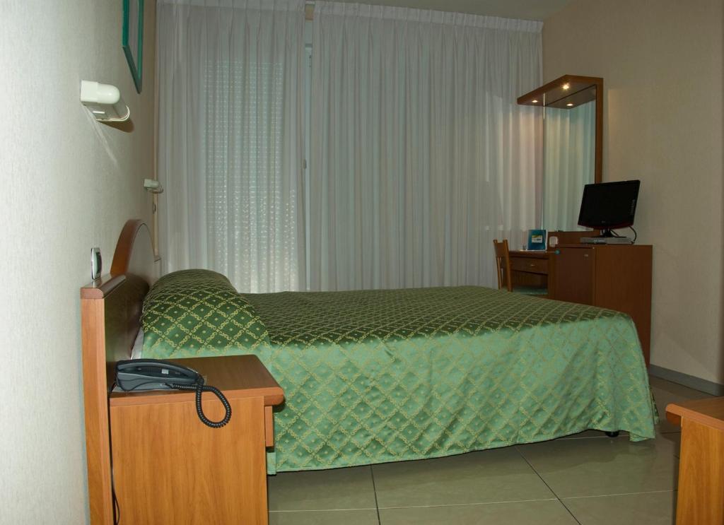 לריצ'י Hotel Cristallo חדר תמונה