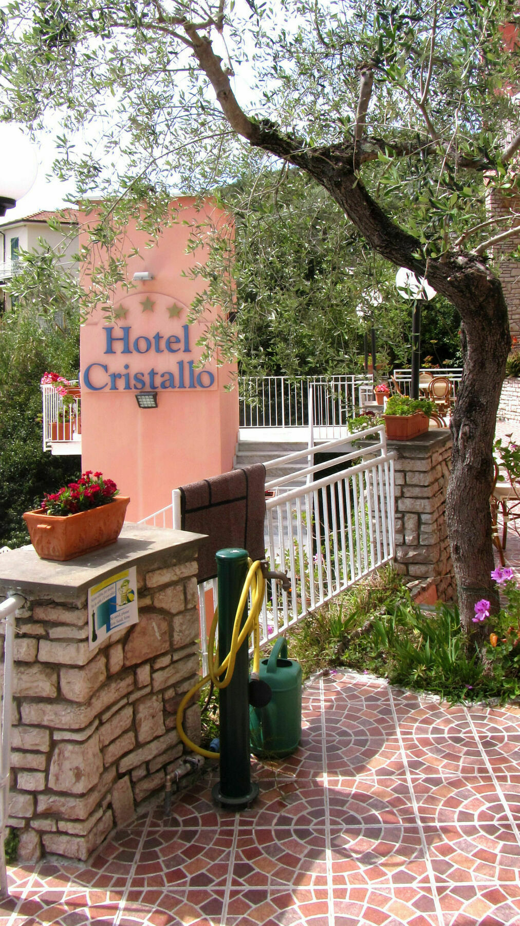 לריצ'י Hotel Cristallo מראה חיצוני תמונה